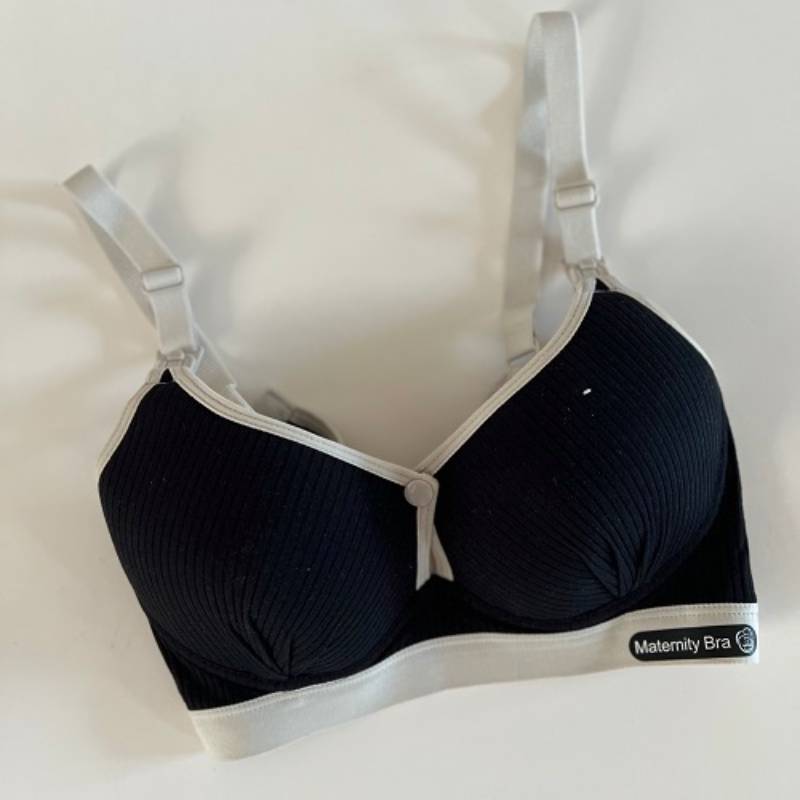 سوتین اسفنجی شیردهی کبریتی جلو دکمه کد 8808