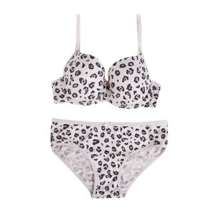 ست شورت و سوتین اسفنجی فنردار طرح پلنگی براگور مشکی