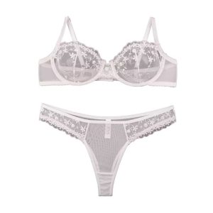 ست شورت و سوتین توری فنردار لبه دالبری گلدوزی