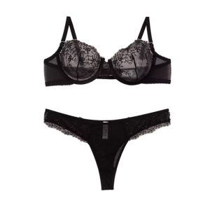 ست شورت و سوتین توری فنردار لبه دالبری گلدوزی مشکی