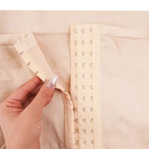 گن زنانه شکمی دوبل و شورت پادار جلو قزن برند آرتان