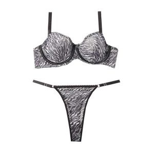 ست شورت و سوتین تور گاز فنردار ببری مشکی برند اکسو