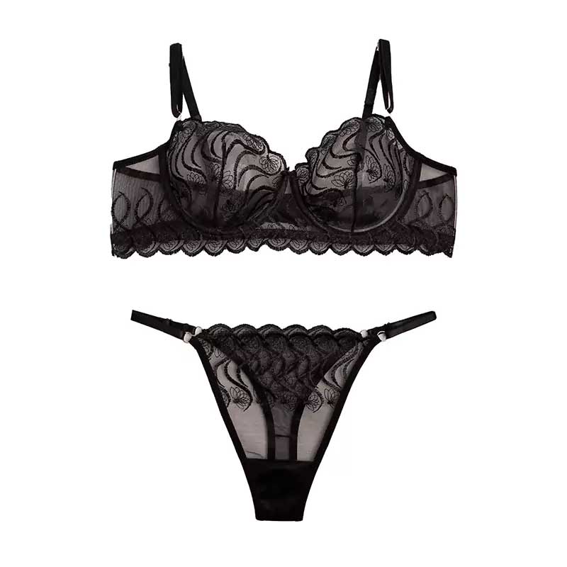 ست شورت و سوتین تورگاز گلدوزی طرحدار دالبری فنردار برند براگور