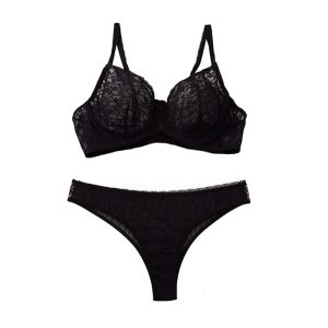 ست شورت و سوتین دانتل اروپایی برند شارمین